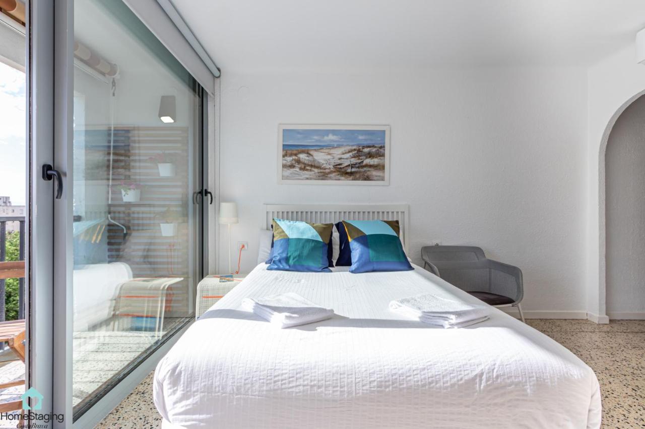 Holidays P4 Empuriabrava Exterior photo